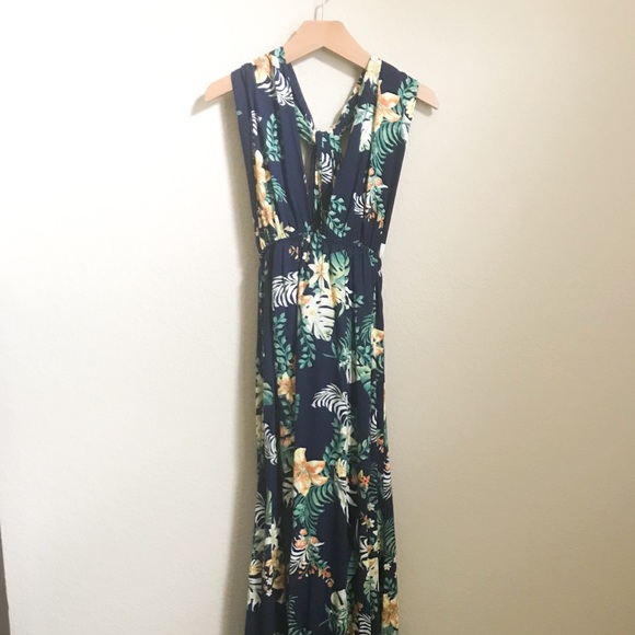 Tropical Infinity Dress - Picture 4 of 7